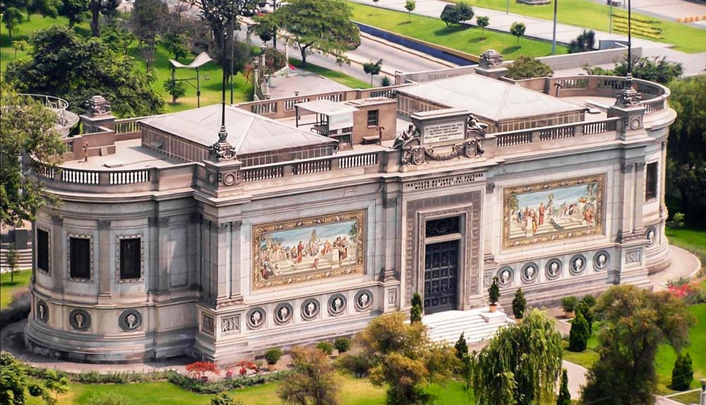 MONUMENTOS POR CENTENARIO DE LA INDEPENDENCIA DE PERÚ