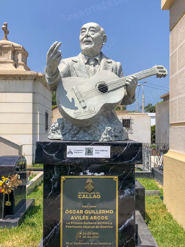 ÓSCAR AVILÉS ARCOS - PRIMERA GUITARRA DEL PERÚ